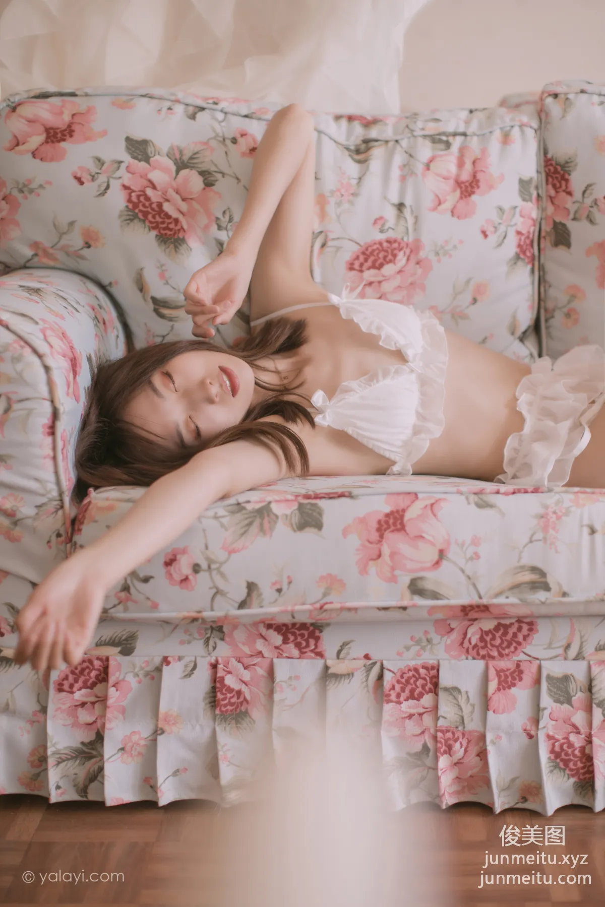 [YALAYI] 2021.04.10 NO.784 Afternoon of Floral Fragrance Jia Jia photo 5