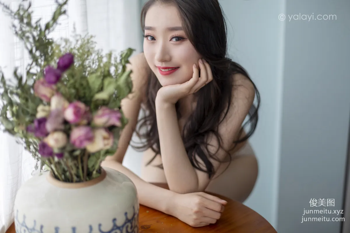 [YALAYI] 2020.09.11 NO.701 Xin Yi, Flowery Face and Moonlike Beauty photo 5