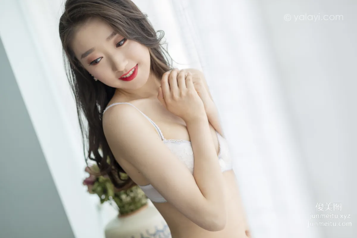 [YALAYI] 2020.09.11 NO.701 Xin Yi, Flowery Face and Moonlike Beauty photo 40