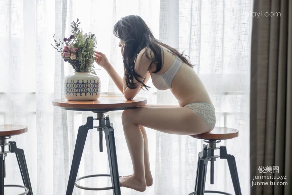 [YALAYI] 2020.09.11 NO.701 Xin Yi, Flowery Face and Moonlike Beauty photo 47