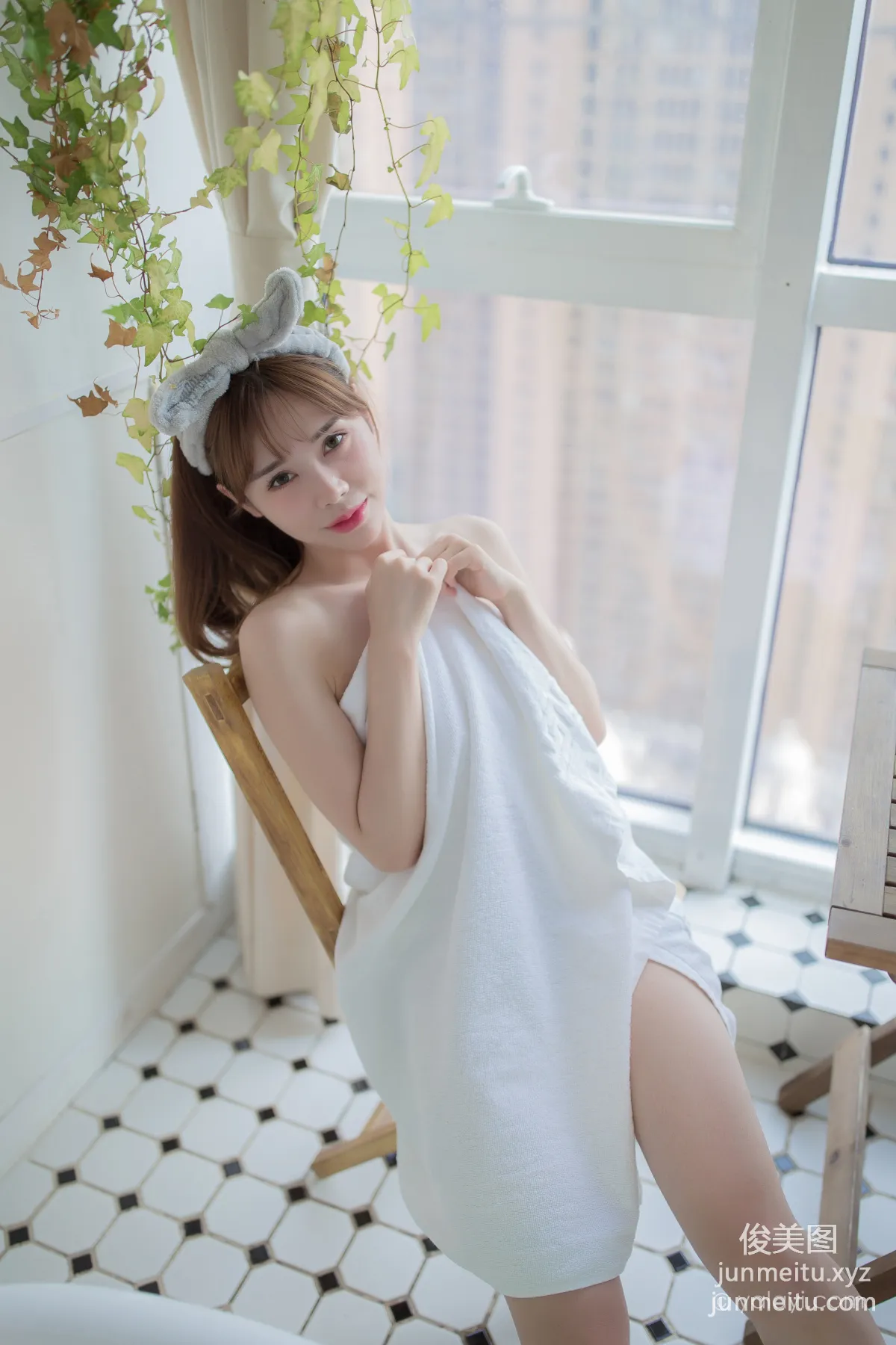 [YALAYI雅拉伊] 2020.09.28 NO.708 虞藝《沐心》 24