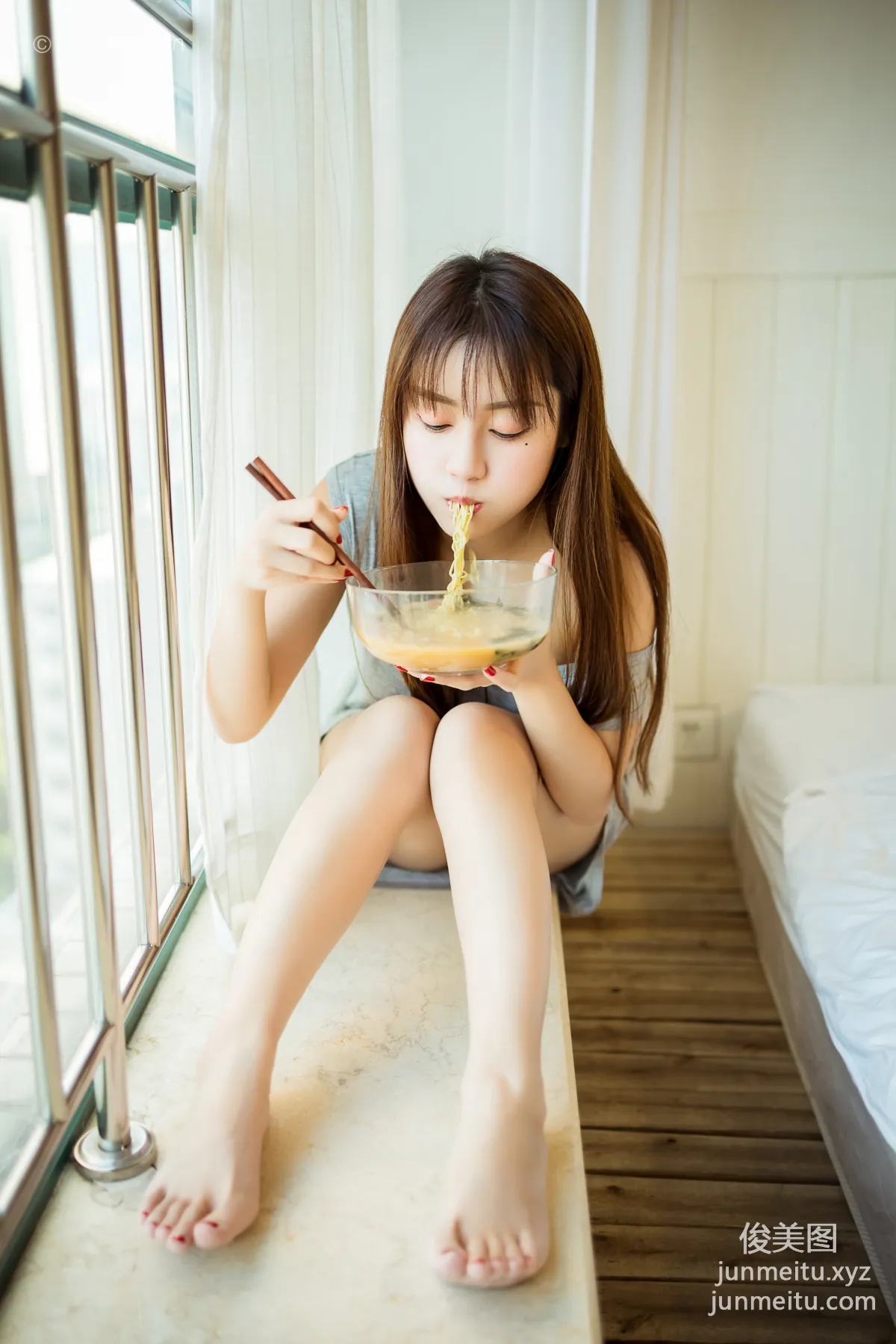 [YALAYI雅拉伊] 2020.10.02 NO.710 虞藝《吃貨女友》 28