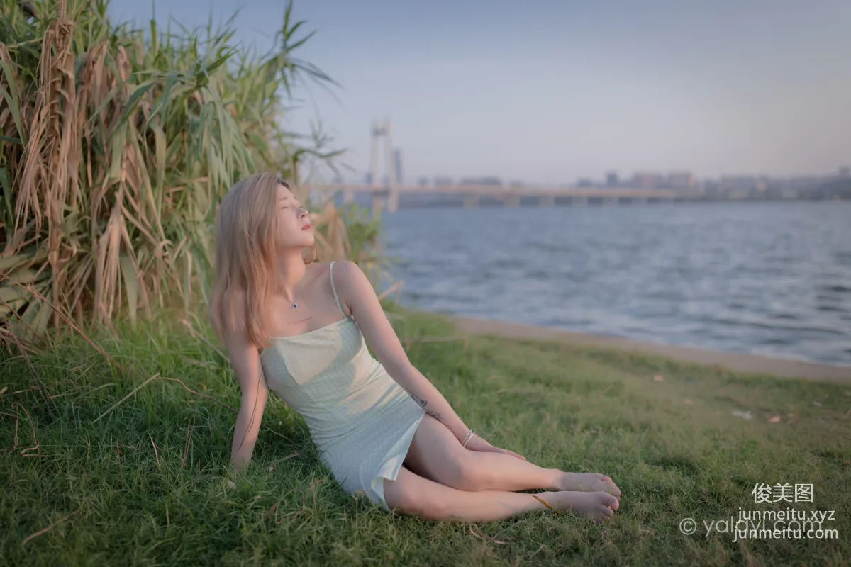 [YALAYI] 2020.10.12 NO.712 Meng Han, The Wind Keeps Blowing photo 5
