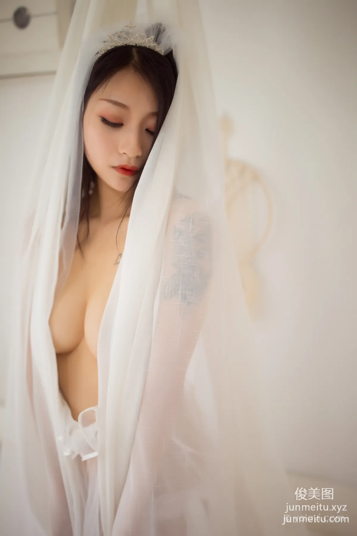 [YALAYI] 2020.10.14 NO.713 Zhang You, Waiting for the Wind and Waiting for You photo 35