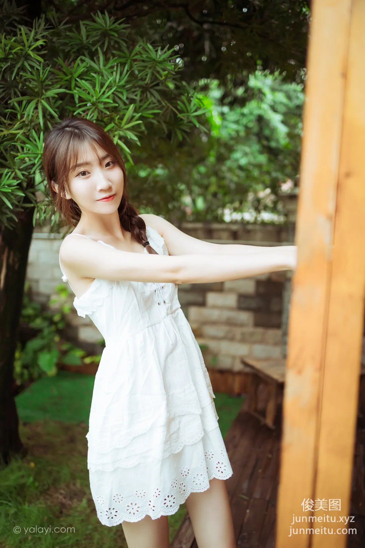 [YALAYI雅拉伊] 2020.10.19 NO.715 小喬《雨後花園》 9