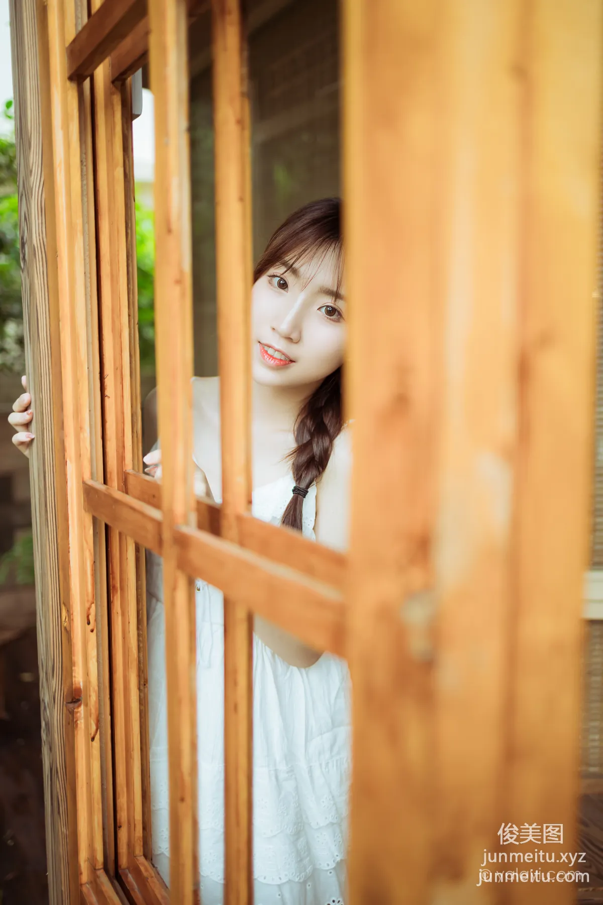 [YALAYI雅拉伊] 2020.10.19 NO.715 小喬《雨後花園》 11