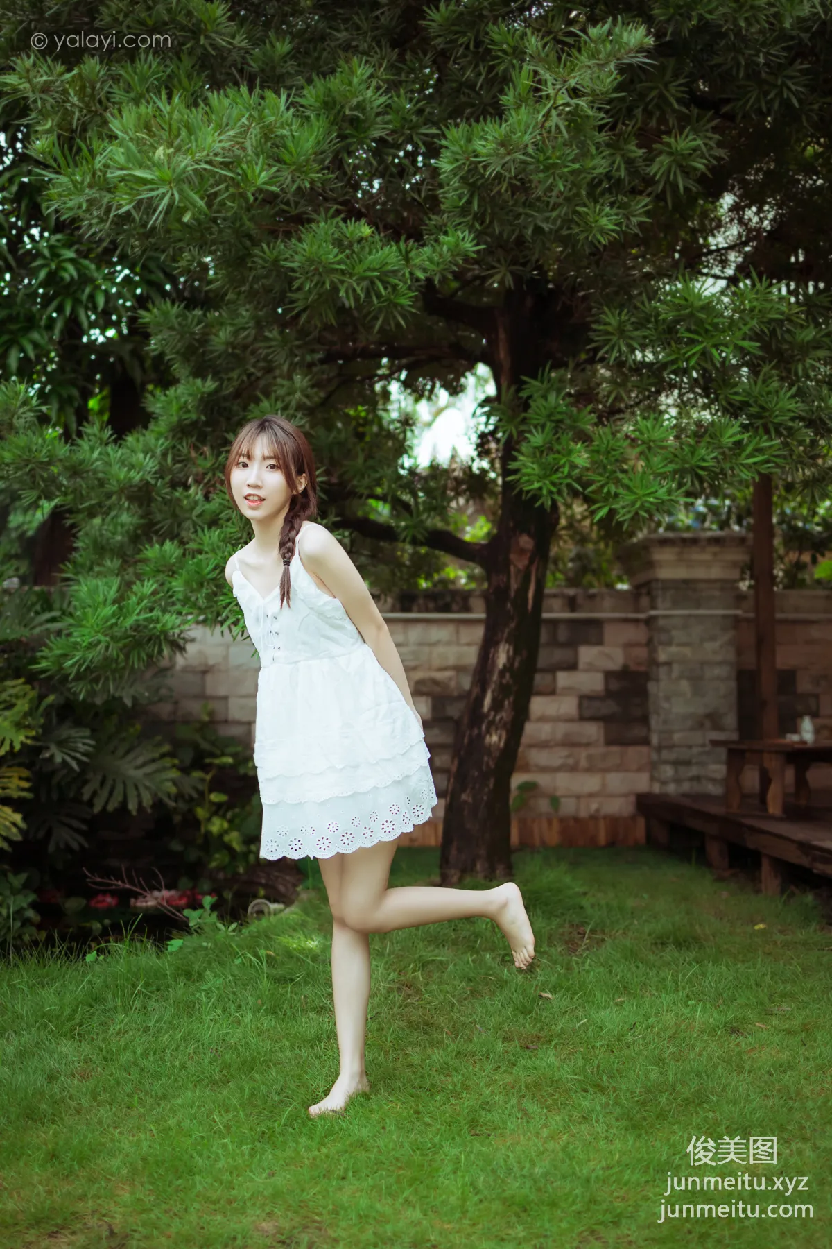 [YALAYI雅拉伊] 2020.10.19 NO.715 小喬《雨後花園》 19