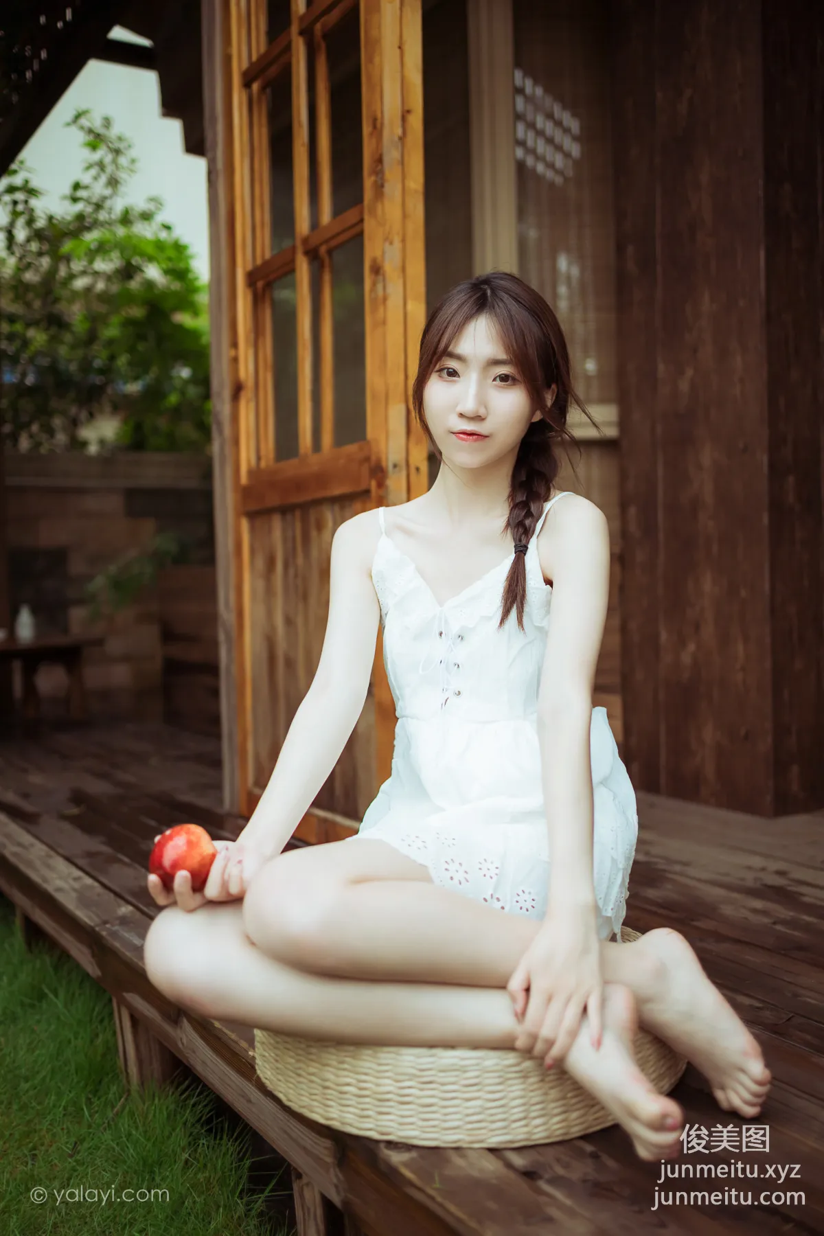 [YALAYI雅拉伊] 2020.10.19 NO.715 小喬《雨後花園》 25