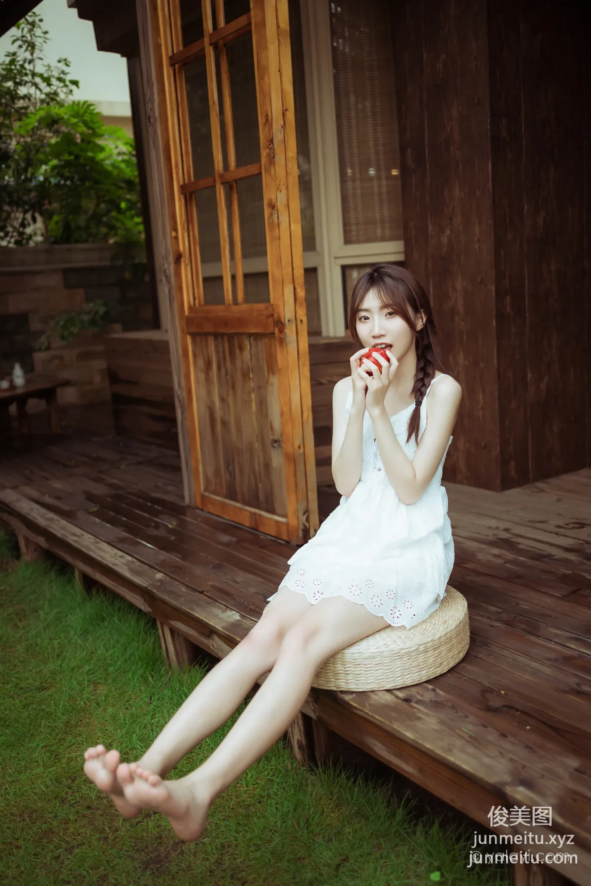 [YALAYI雅拉伊] 2020.10.19 NO.715 小喬《雨後花園》 27