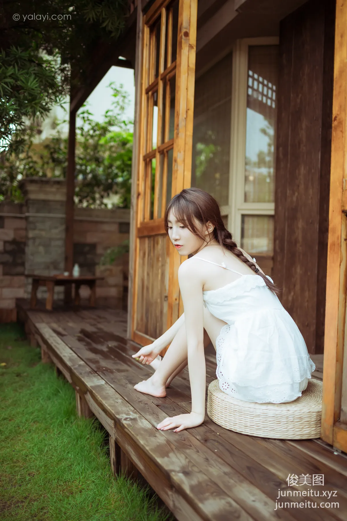 [YALAYI雅拉伊] 2020.10.19 NO.715 小喬《雨後花園》 35