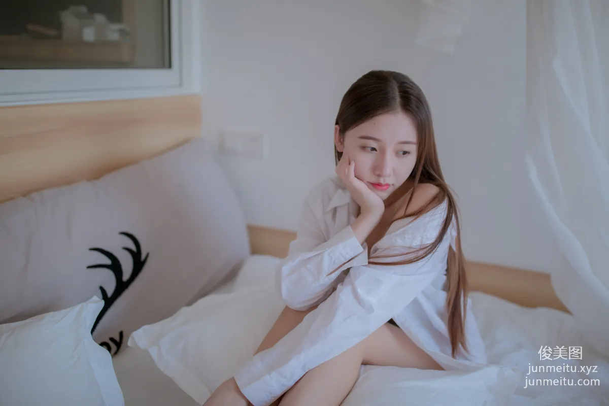 [YALAYI] 2020.11.11 NO.725 Qin Yu, Empty Room photo 7