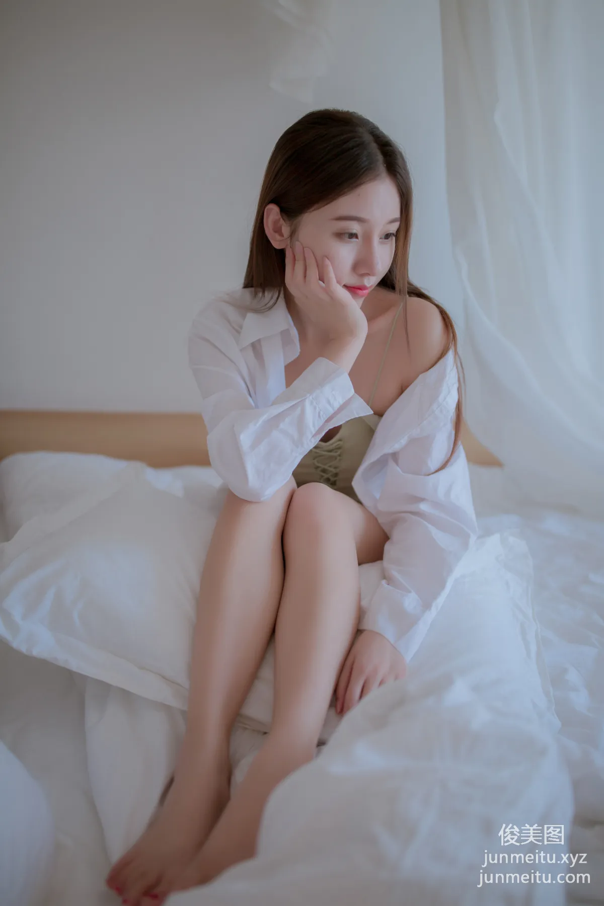 [YALAYI] 2020.11.11 NO.725 Qin Yu, Empty Room photo 8