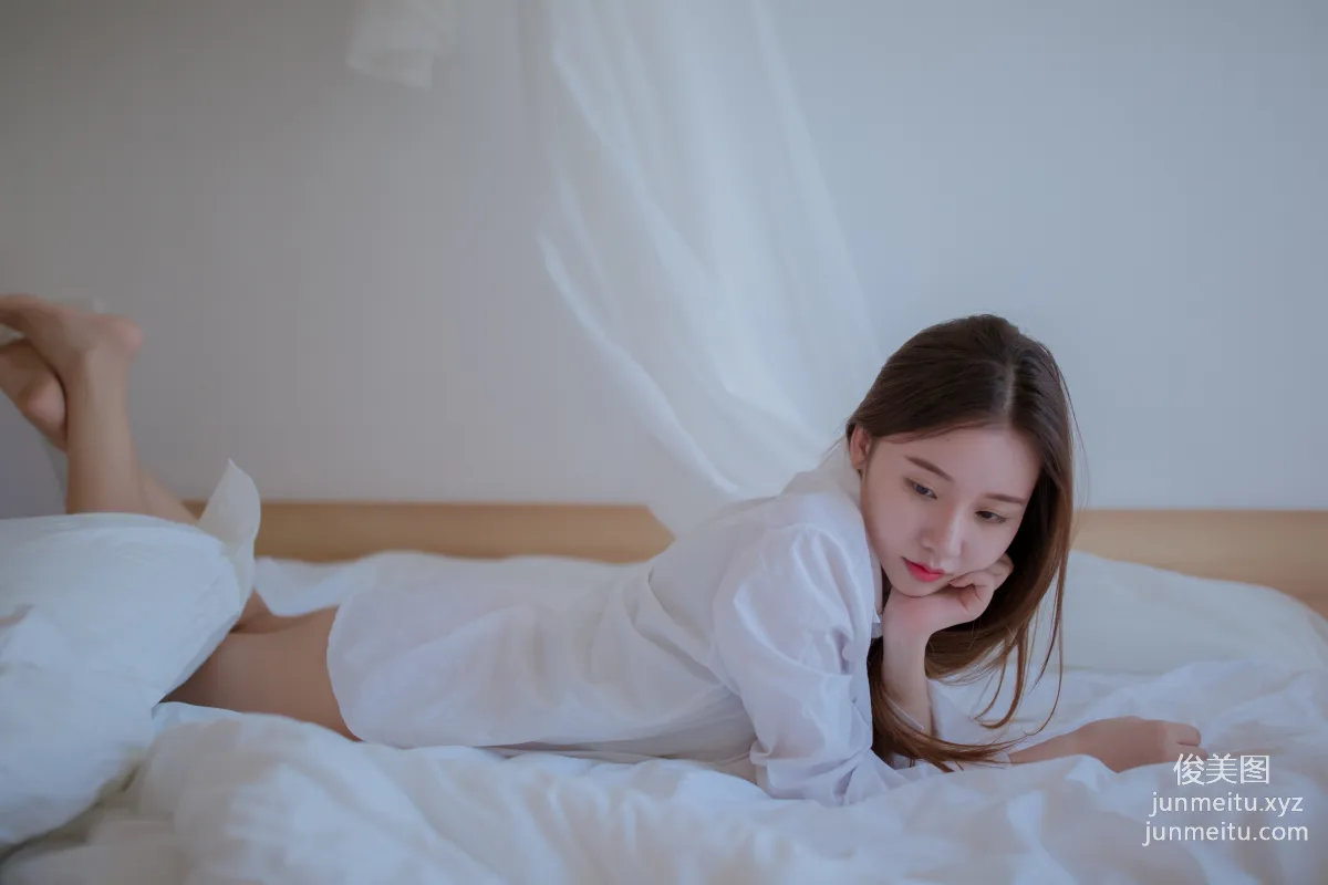 [YALAYI] 2020.11.11 NO.725 Qin Yu, Empty Room photo 14