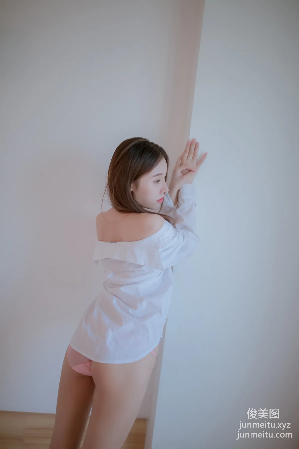 [YALAYI] 2020.11.11 NO.725 Qin Yu, Empty Room photo 27
