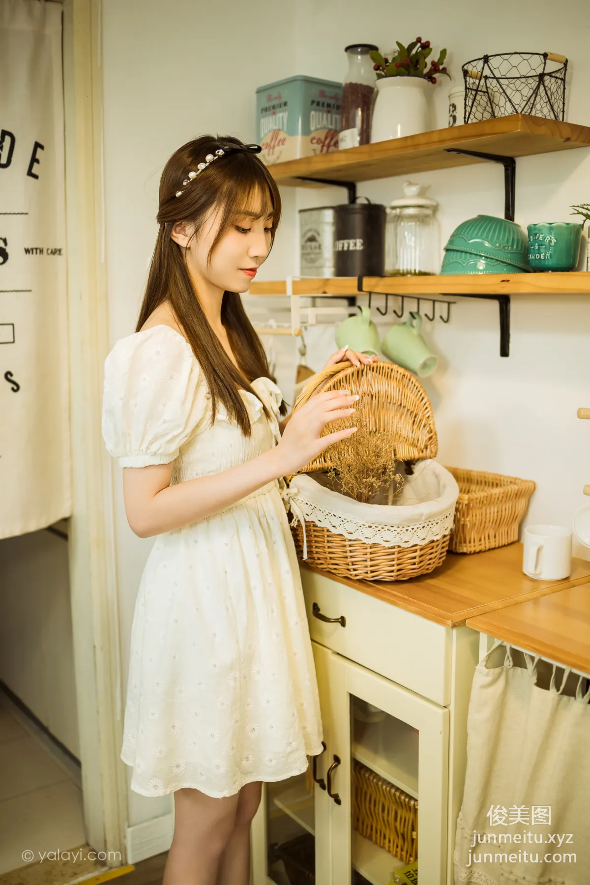 YALAYI No. 727 photo 23