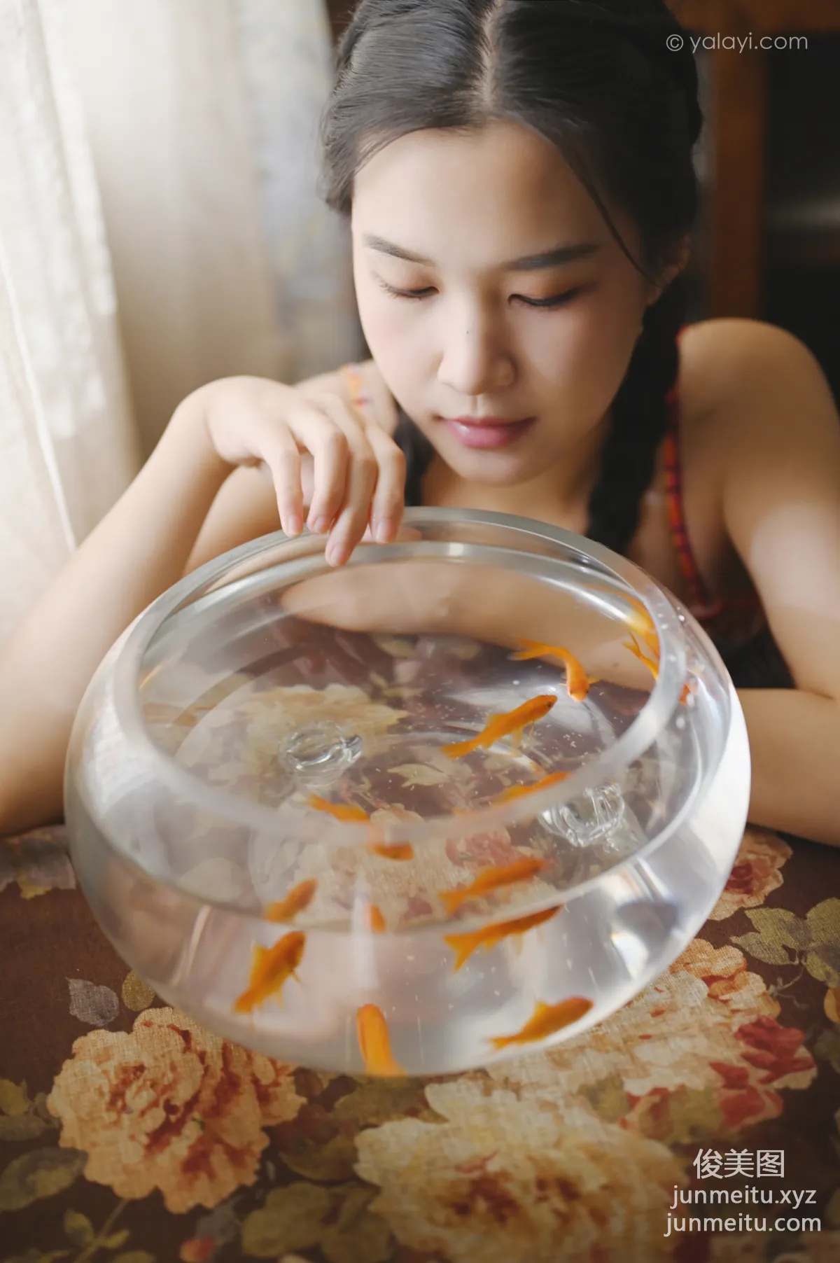 [YALAYI雅拉伊] 2020.12.09 NO.737 方岚《獨處》 27