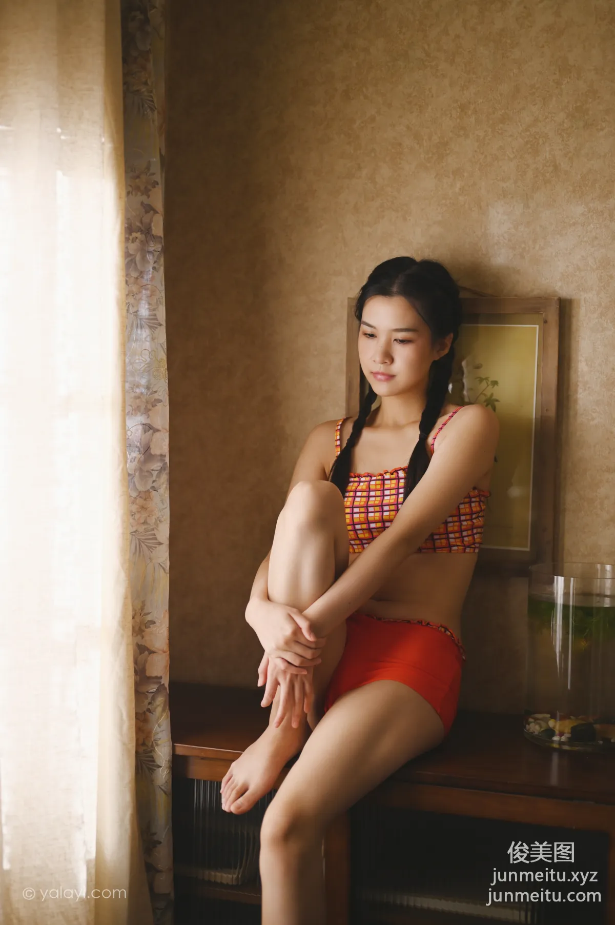 [YALAYI雅拉伊] 2020.12.09 NO.737 方岚《獨處》 36