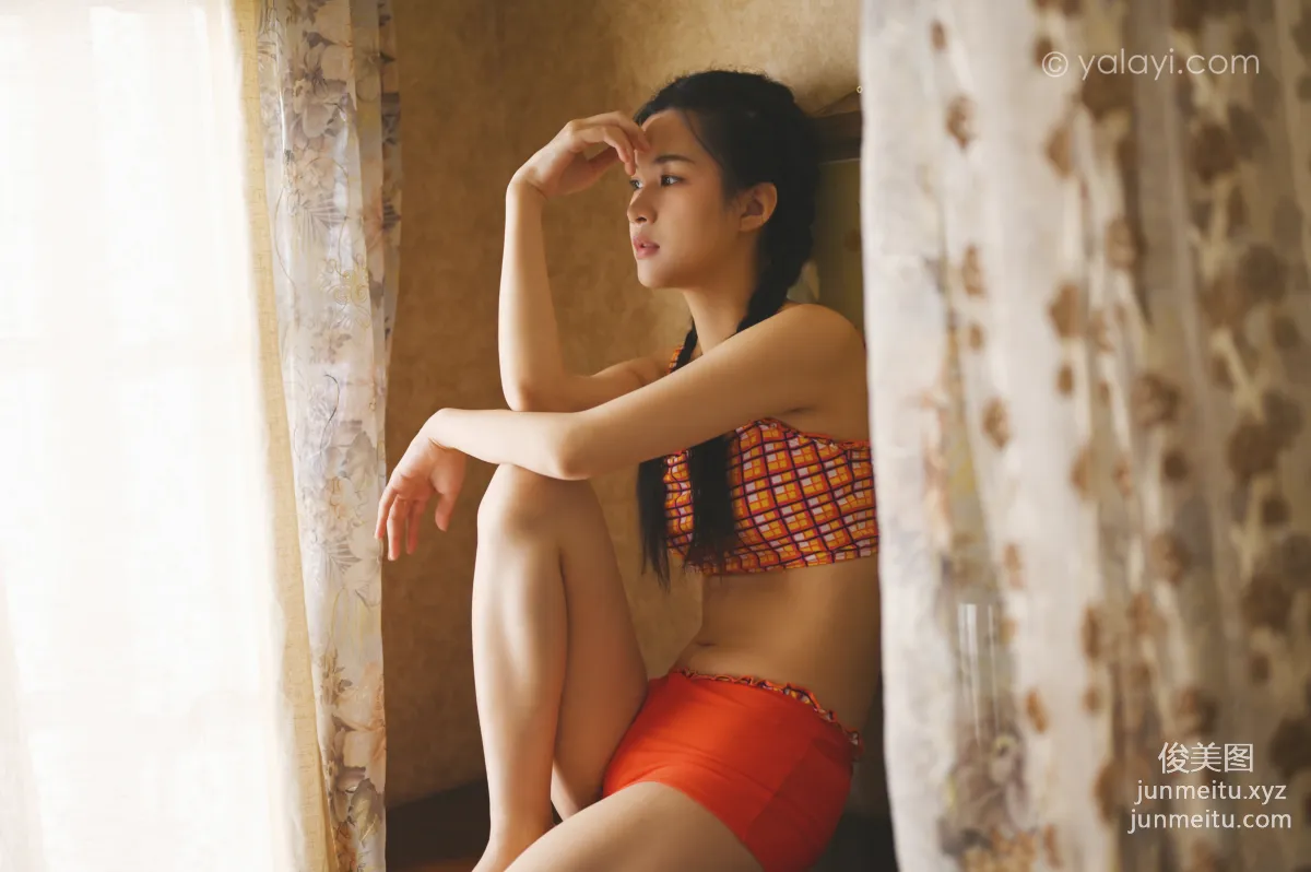 [YALAYI雅拉伊] 2020.12.09 NO.737 方岚《獨處》 37