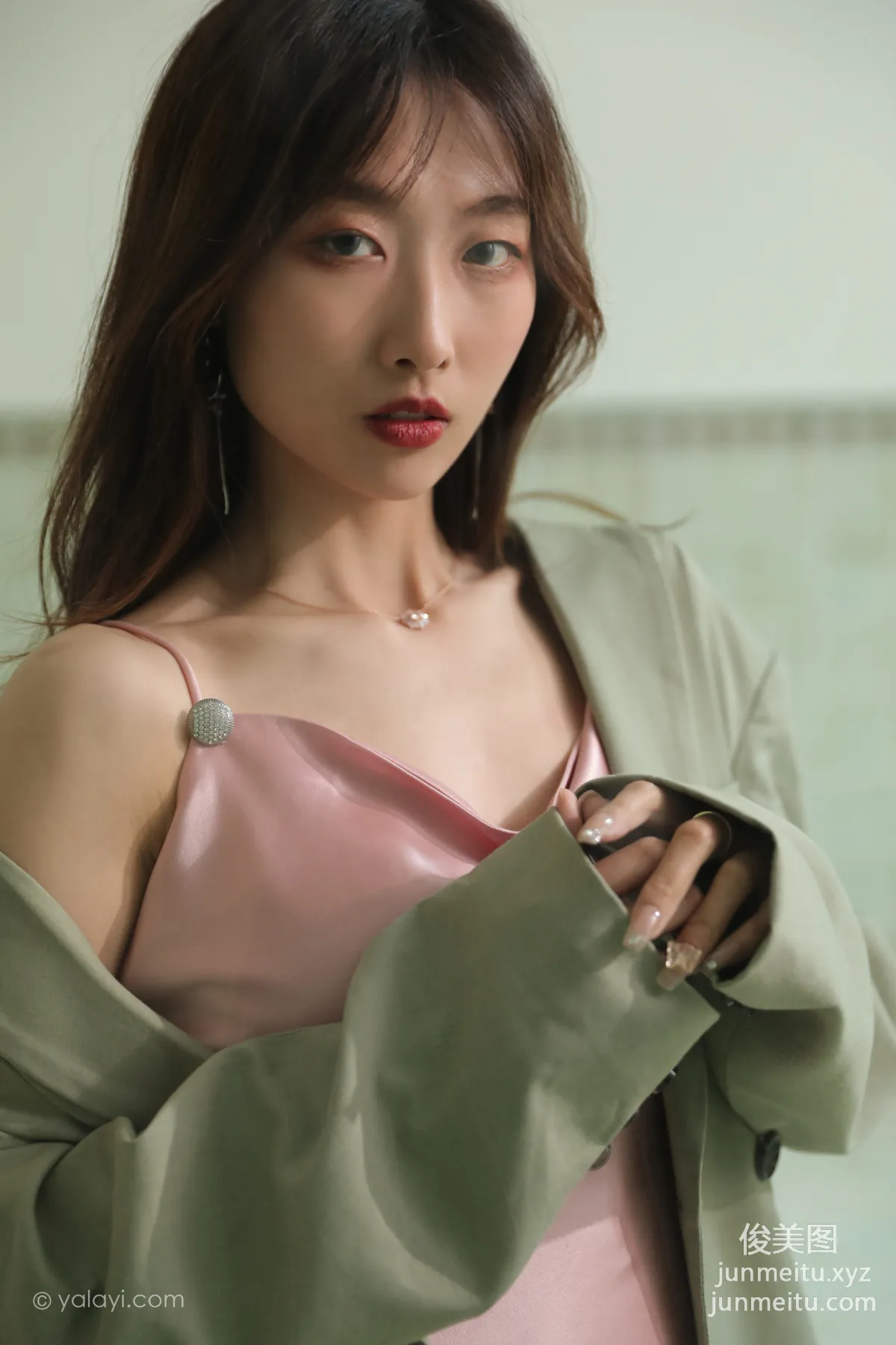 [YALAYI] 2021.05.28 NO.801 Calm and Peaceful Jia Jia photo 2