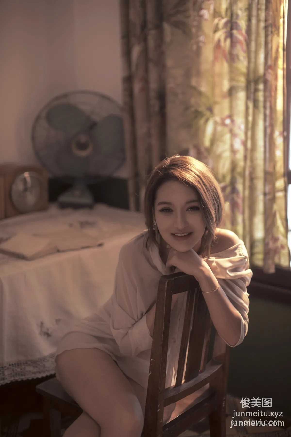 [YALAYI] 2021.06.03 NO.803 As If in Thought Zi Yang photo 22