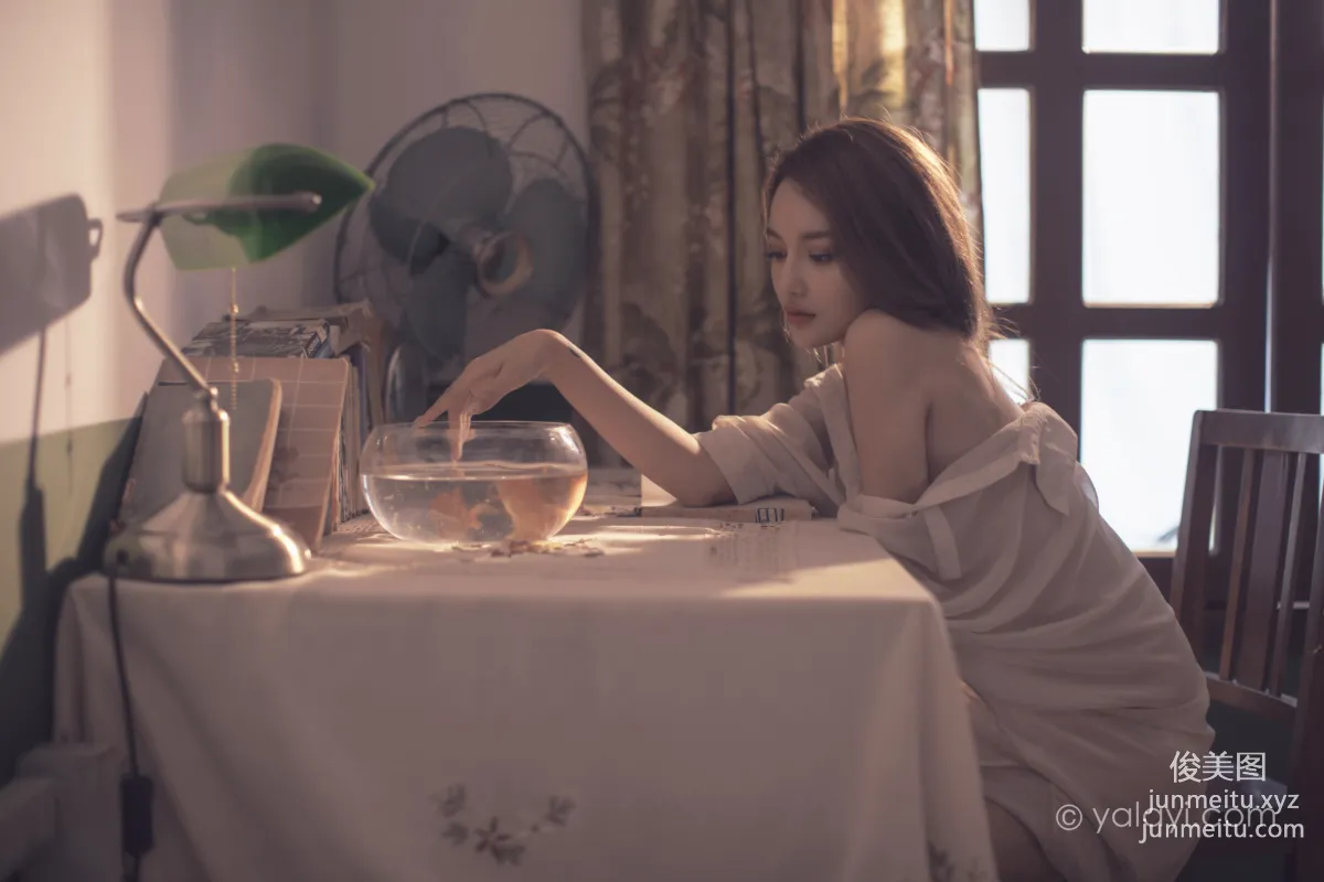 [YALAYI] 2021.06.03 NO.803 As If in Thought Zi Yang photo 33