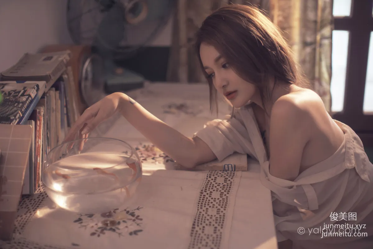 [YALAYI] 2021.06.03 NO.803 As If in Thought Zi Yang photo 34