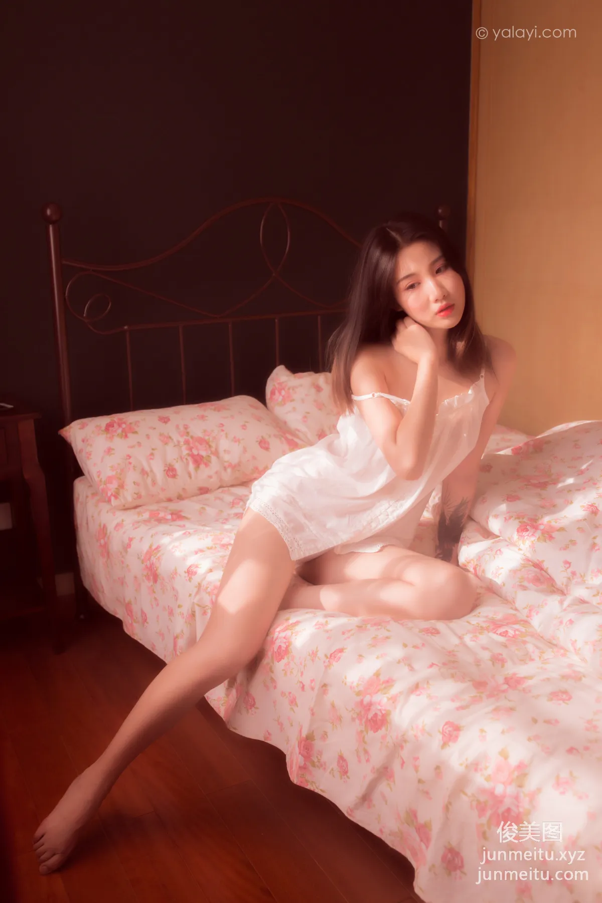 [YALAYI] 2021.07.21 NO.821 Deep Affection, Nv Nvzai photo 8