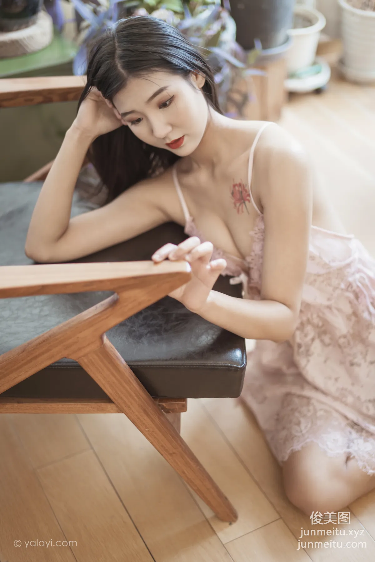 [YALAYI] 2021.08.08 No.828 Fallen for You Shi Shi photo 30