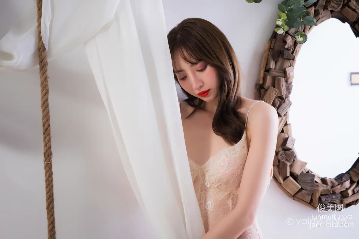 [YALAYI] 2021.08.19 NO.832 A Fleeting Glimpse Bai Xue photo 28