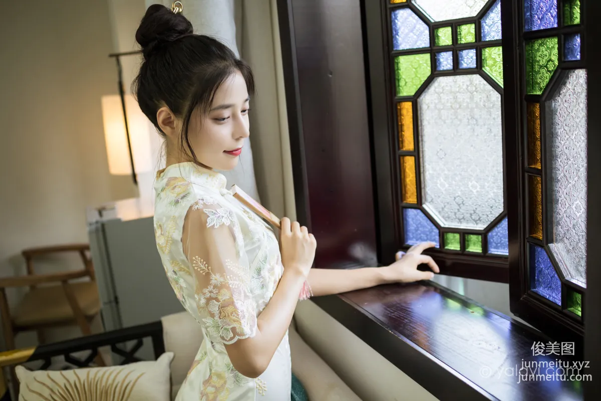 [YALAYI] 2021.08.23 NO.834 Graceful and Elegant Shi Yong photo 2