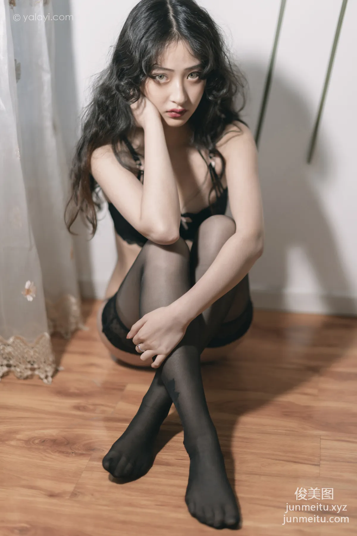 [YALAYI] 2021.09.13 NO.842 Black Butterfly Xi Zi photo 25