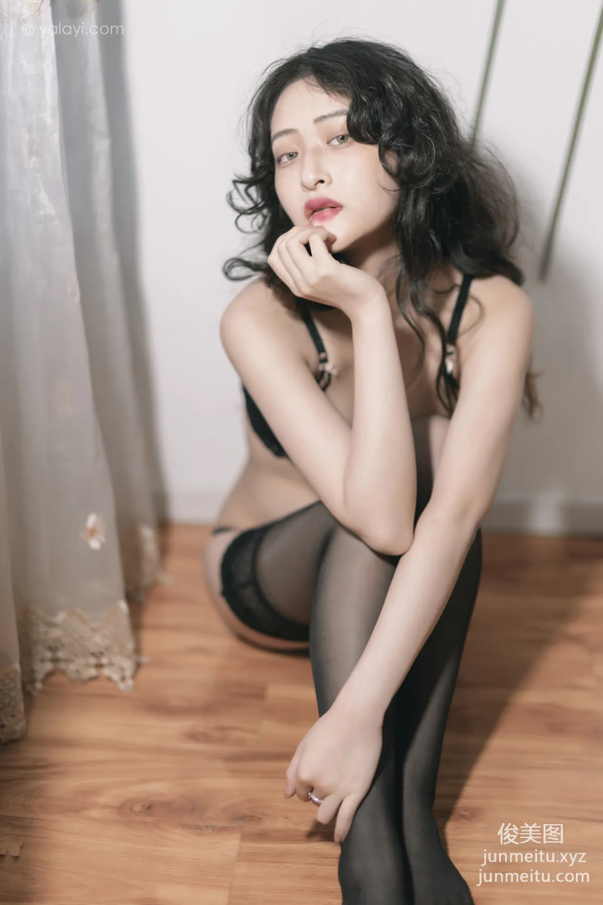 [YALAYI] 2021.09.13 NO.842 Black Butterfly Xi Zi photo 31