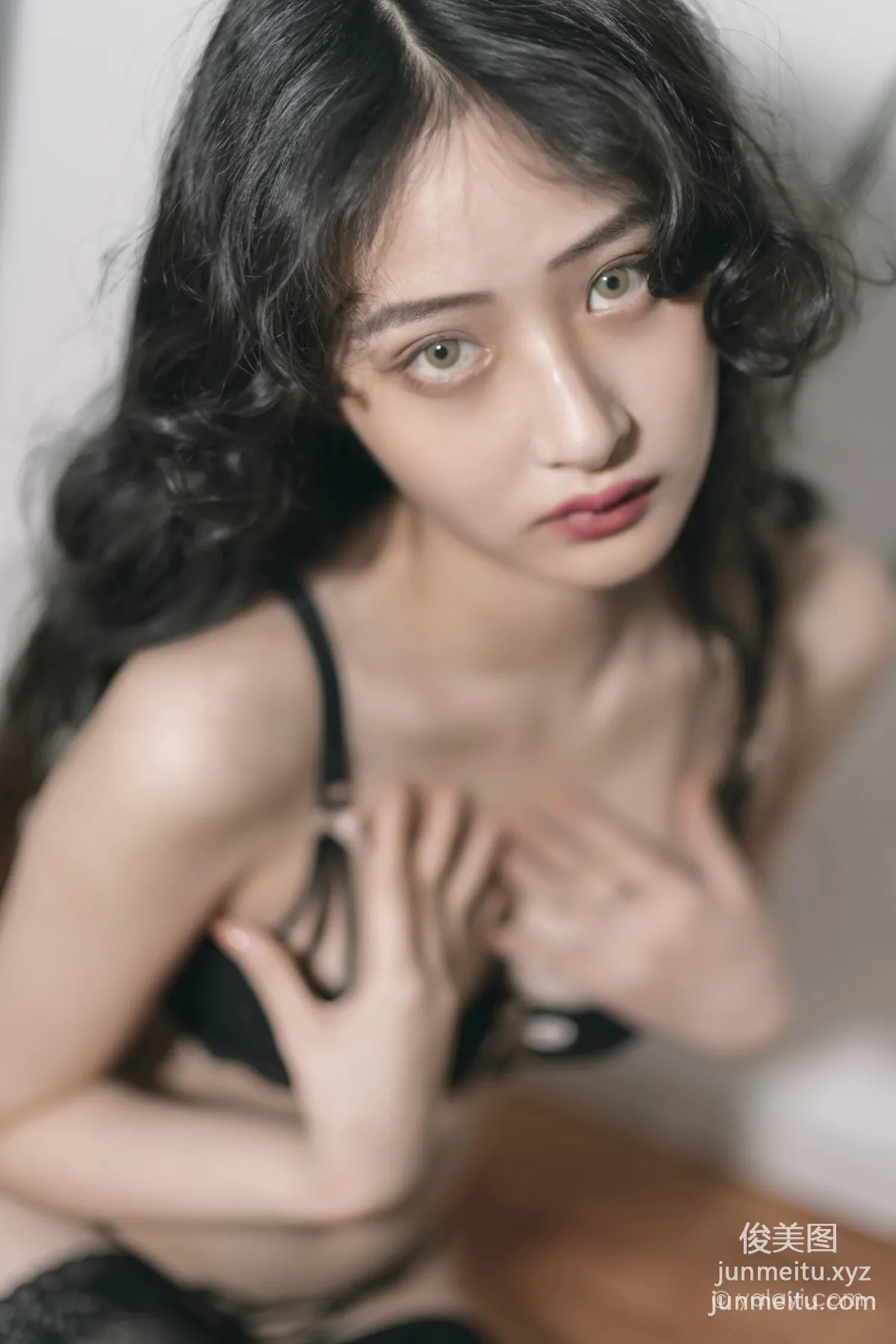 [YALAYI] 2021.09.13 NO.842 Black Butterfly Xi Zi photo 33