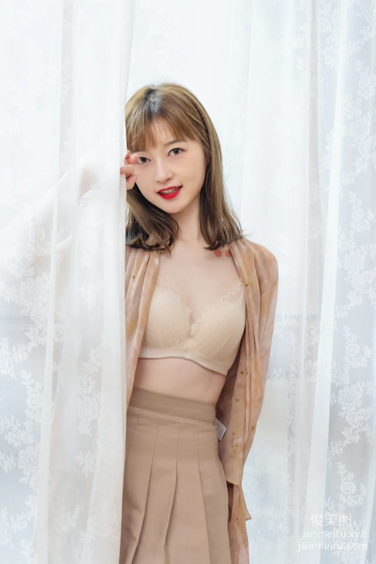 [YALAYI] 2021.09.18 NO.844 Treated with Tenderness Jing Jing photo 21