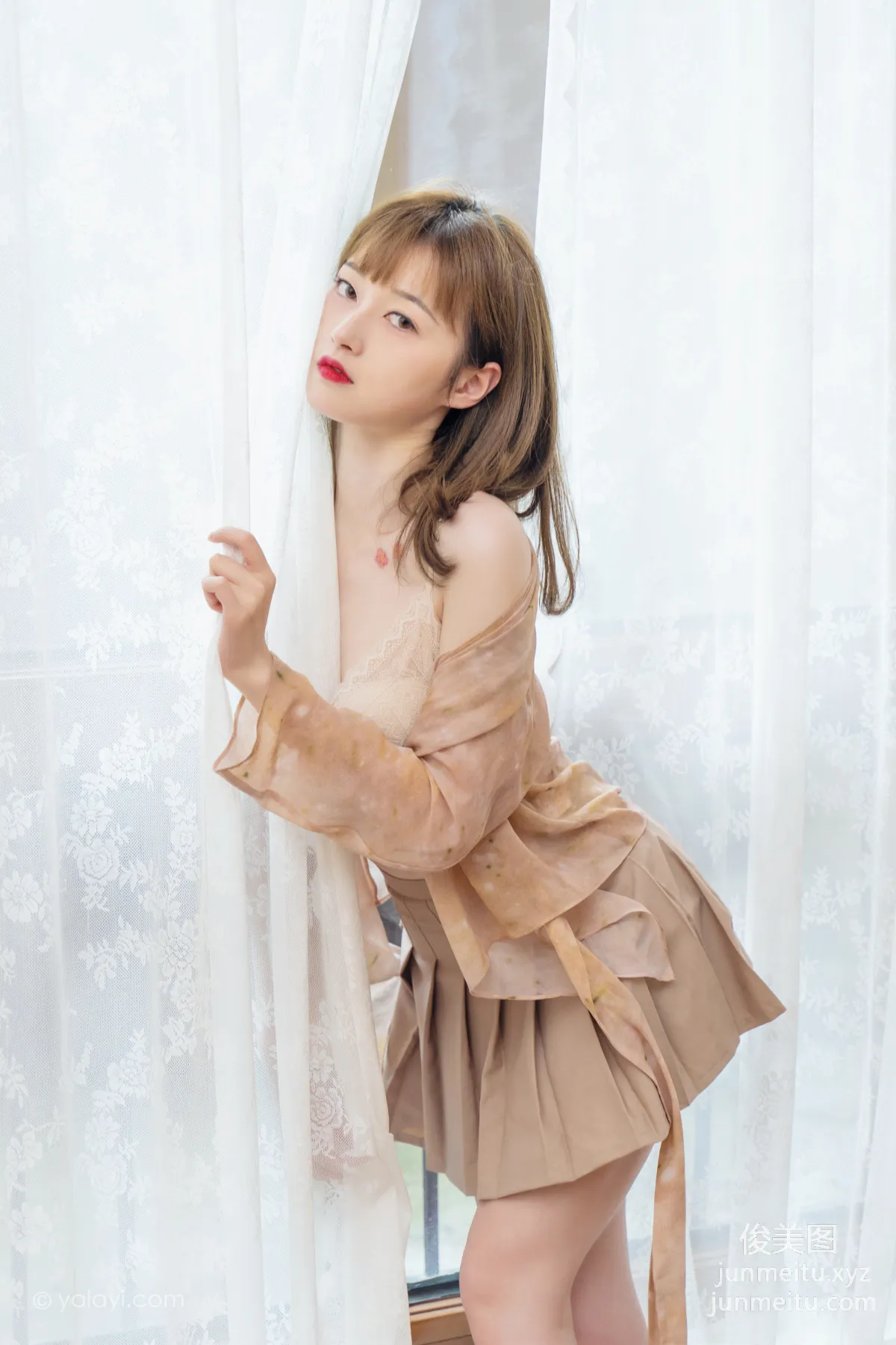[YALAYI] 2021.09.18 NO.844 Treated with Tenderness Jing Jing photo 24