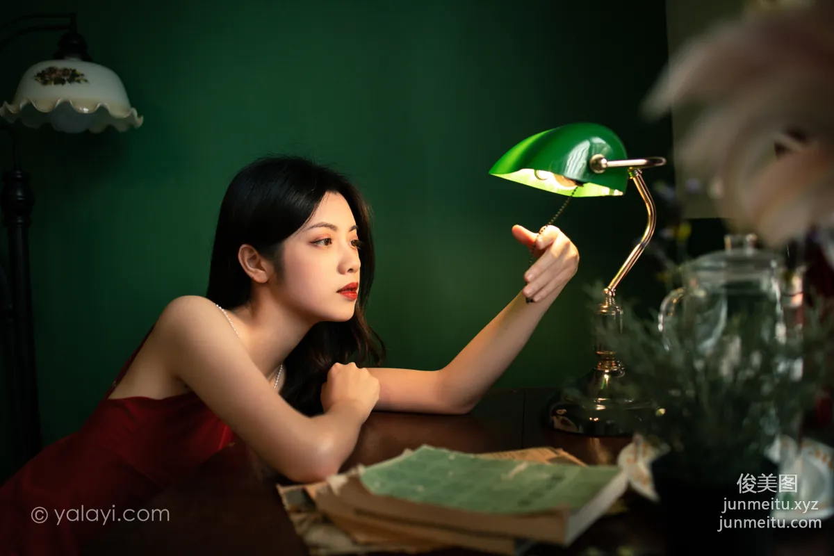 [YALAYI] 2021.10.20 NO.855 Back to the Past Zi Wen photo 22