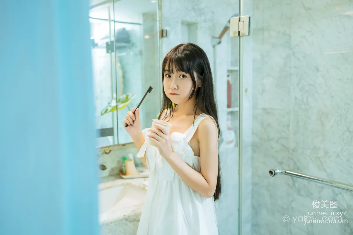 [YALAYI] 2021.10.25 NO.857 Whose Masterpiece Yi Si photo 20
