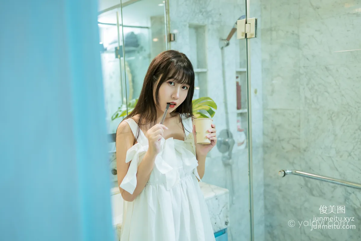 [YALAYI] 2021.10.25 NO.857 Whose Masterpiece Yi Si photo 22