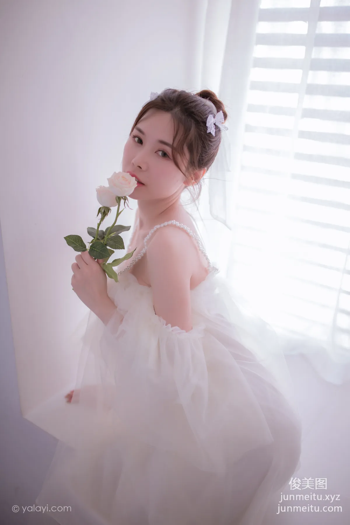 [YALAYI] 2021.10.27 NO.858 The One Waiting for Me Xiang Cao photo 2