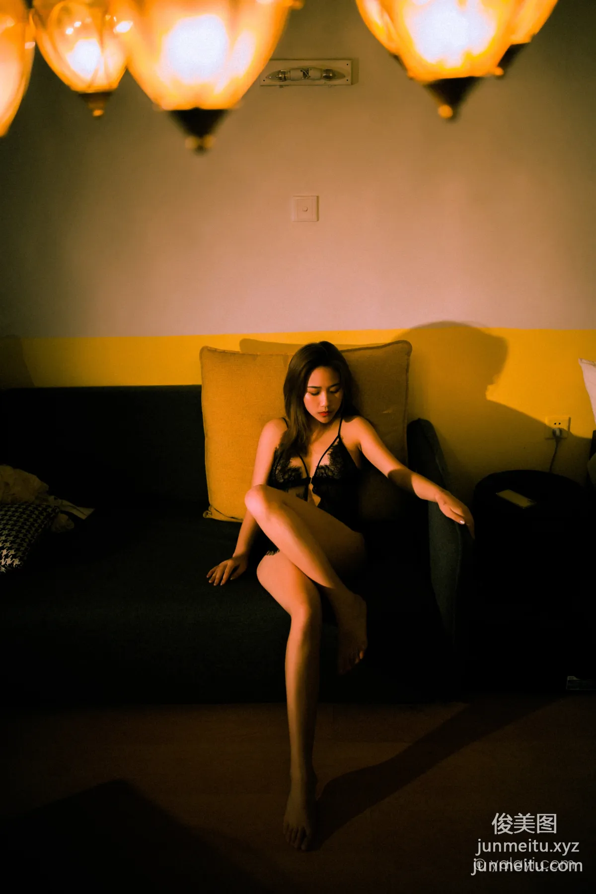 [YALAYI] 2021.11.12 NO.865 Late at Night Yue Lulu photo 20