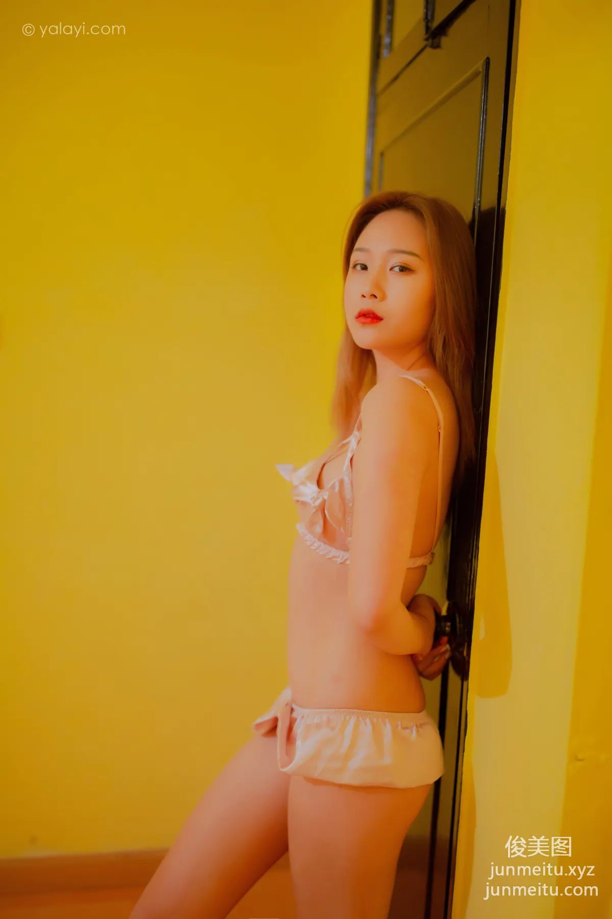 [YALAYI] 2021.11.12 NO.865 Late at Night Yue Lulu photo 36