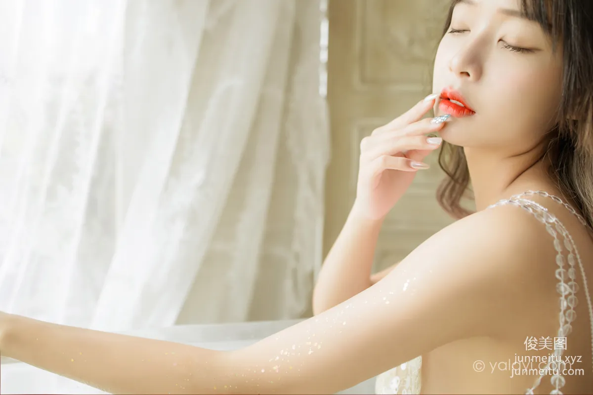 [YALAYI] 2021.11.22 NO.868 White Lotus in Water A He photo 9