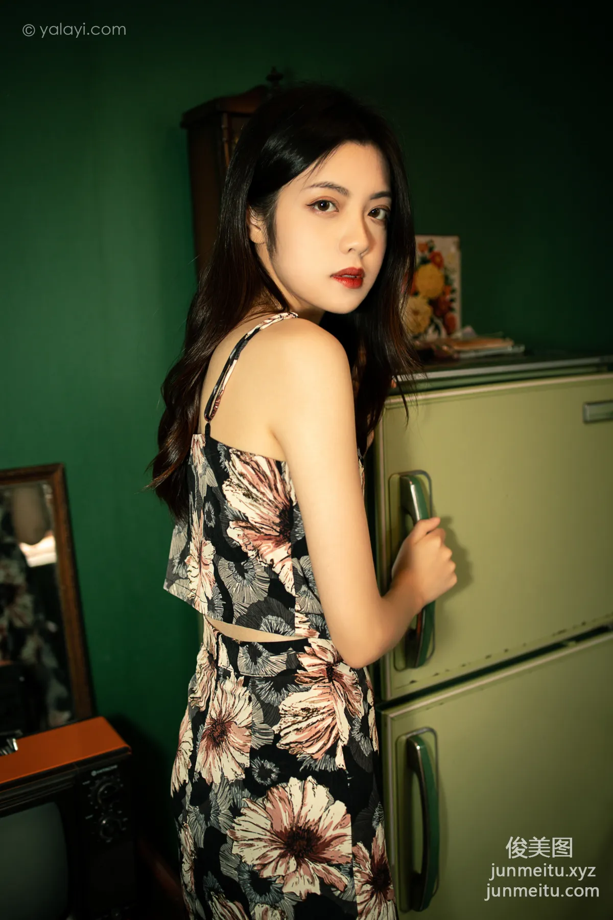 [YALAYI] 2021.12.03 NO.873 Old House Zi Wen photo 4