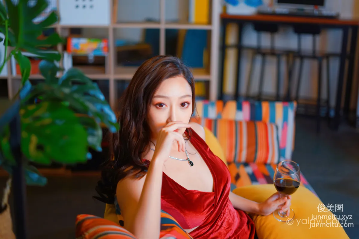 [YALAYI] 2021.12.16 NO.878 A Beauty's Smile Can Captivate a City Rui Si photo 14