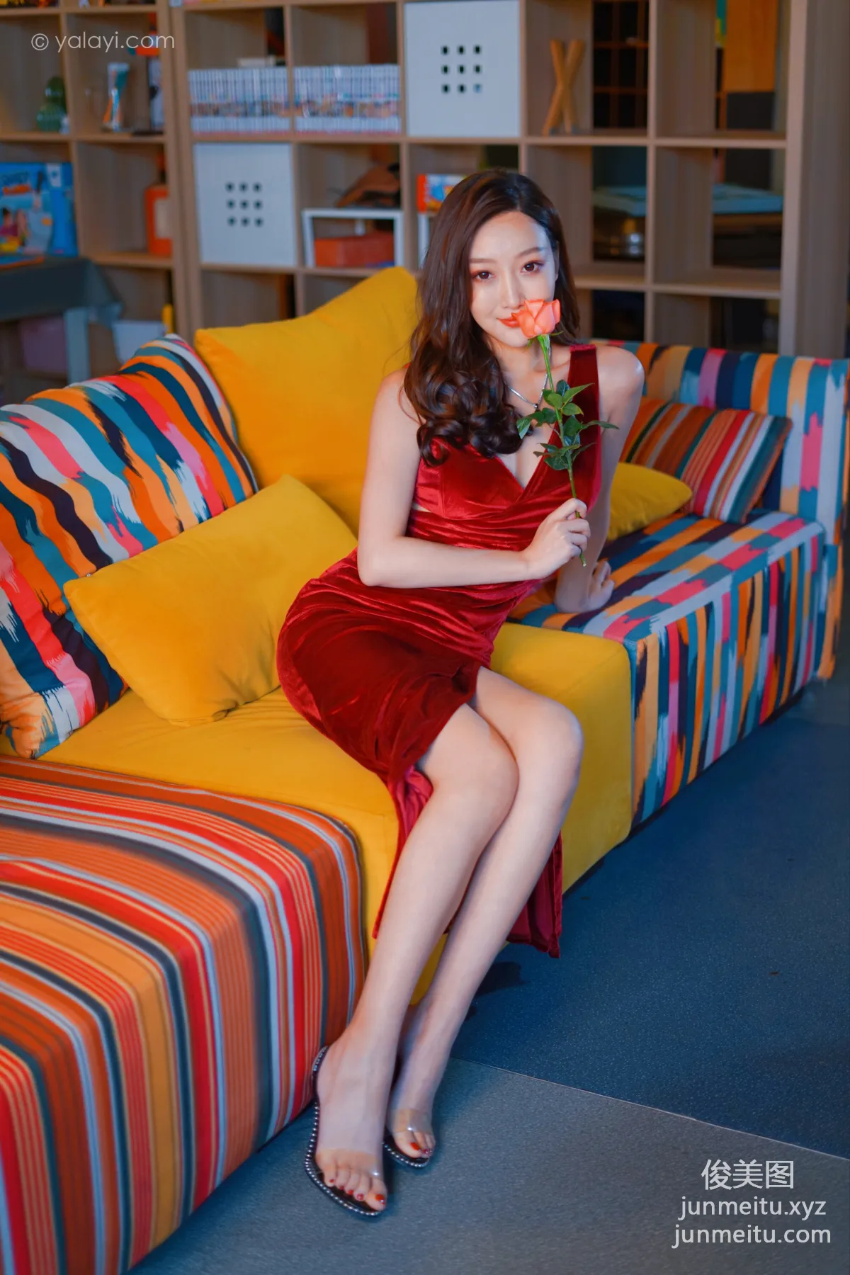 [YALAYI] 2021.12.16 NO.878 A Beauty's Smile Can Captivate a City Rui Si photo 21