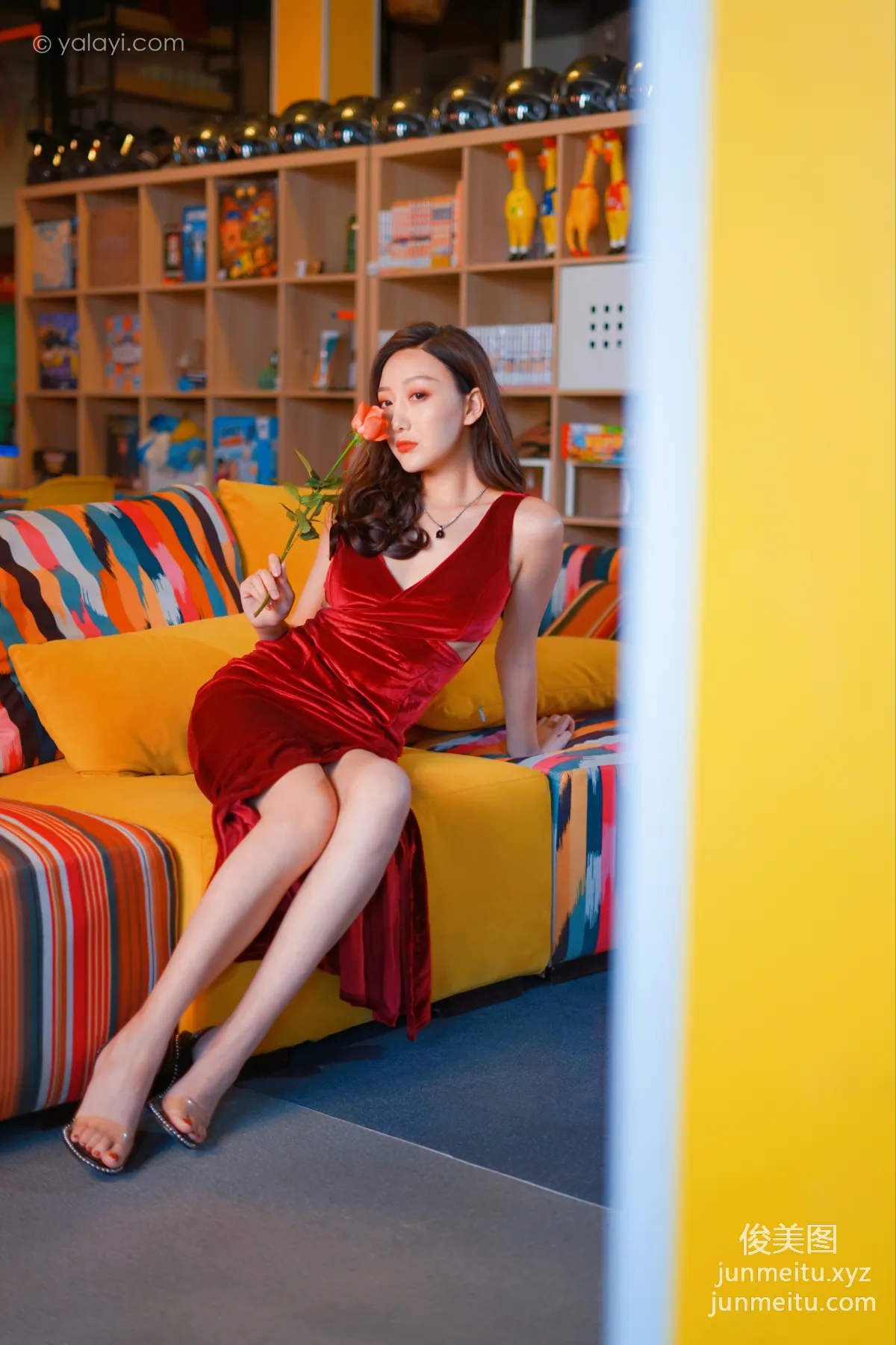 [YALAYI] 2021.12.16 NO.878 A Beauty's Smile Can Captivate a City Rui Si photo 23