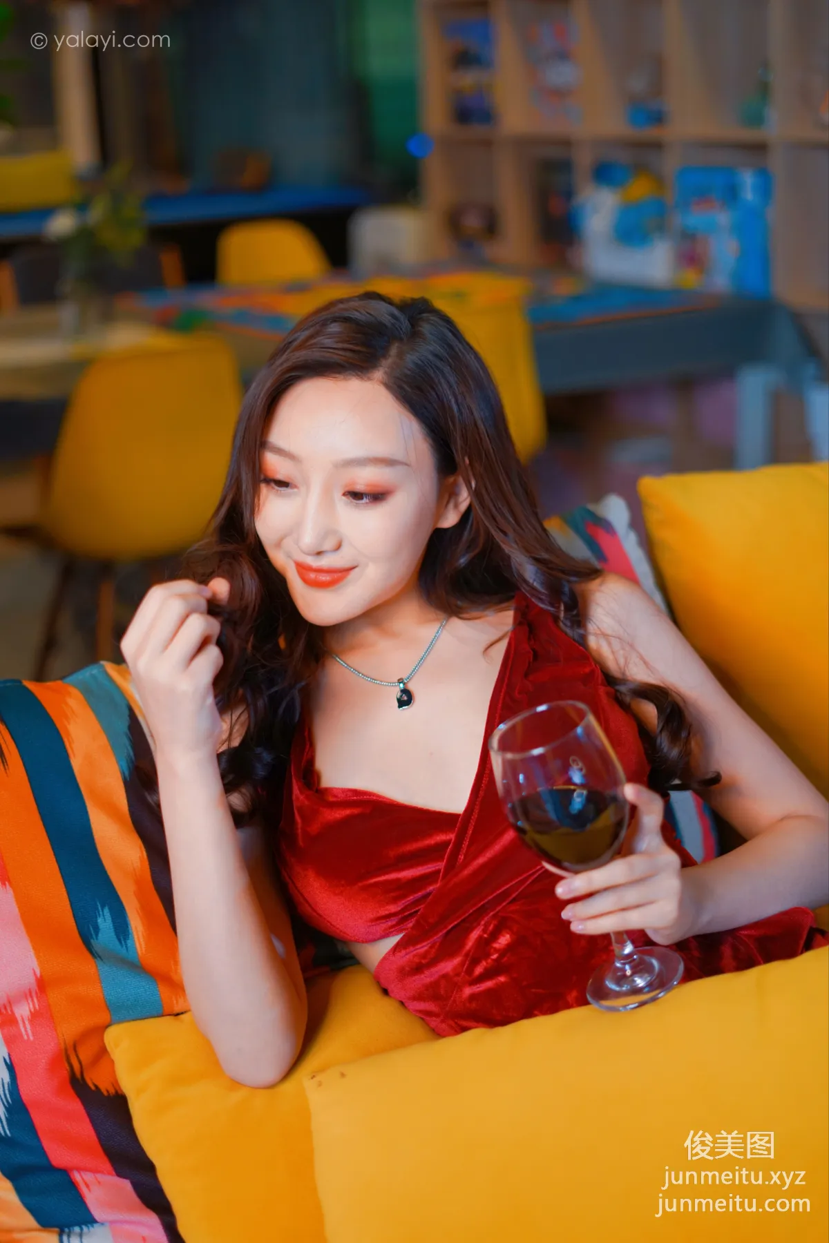 [YALAYI] 2021.12.16 NO.878 A Beauty's Smile Can Captivate a City Rui Si photo 30