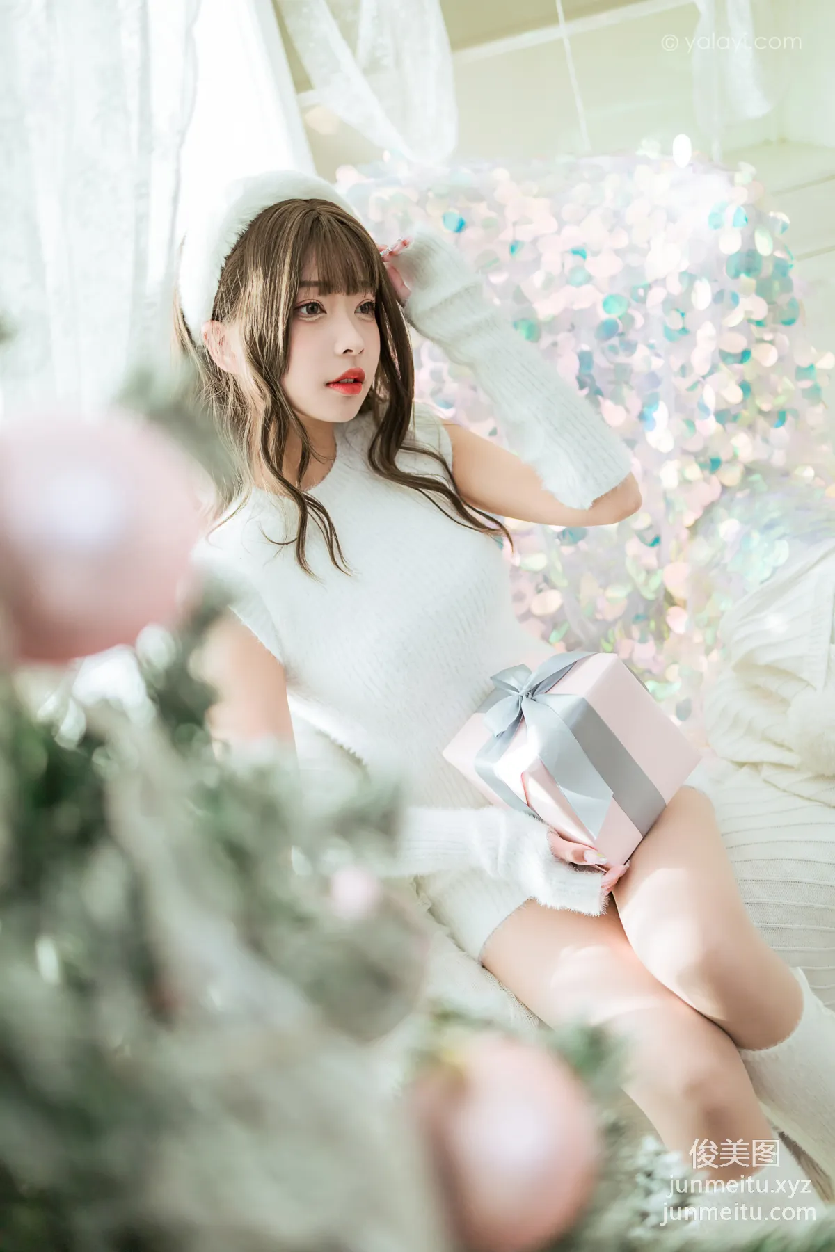 [YALAYI] 2021.12.17 NO.879 Christmas Gift A He photo 6