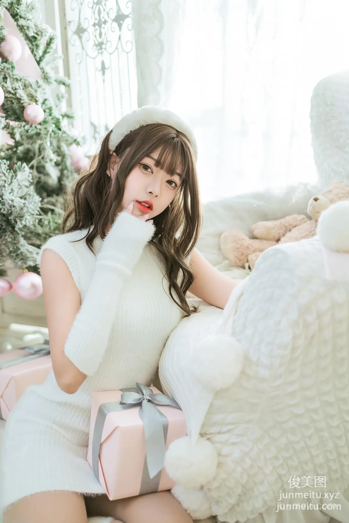 [YALAYI] 2021.12.17 NO.879 Christmas Gift A He photo 24