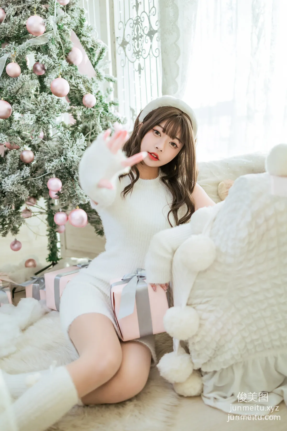 [YALAYI] 2021.12.17 NO.879 Christmas Gift A He photo 26